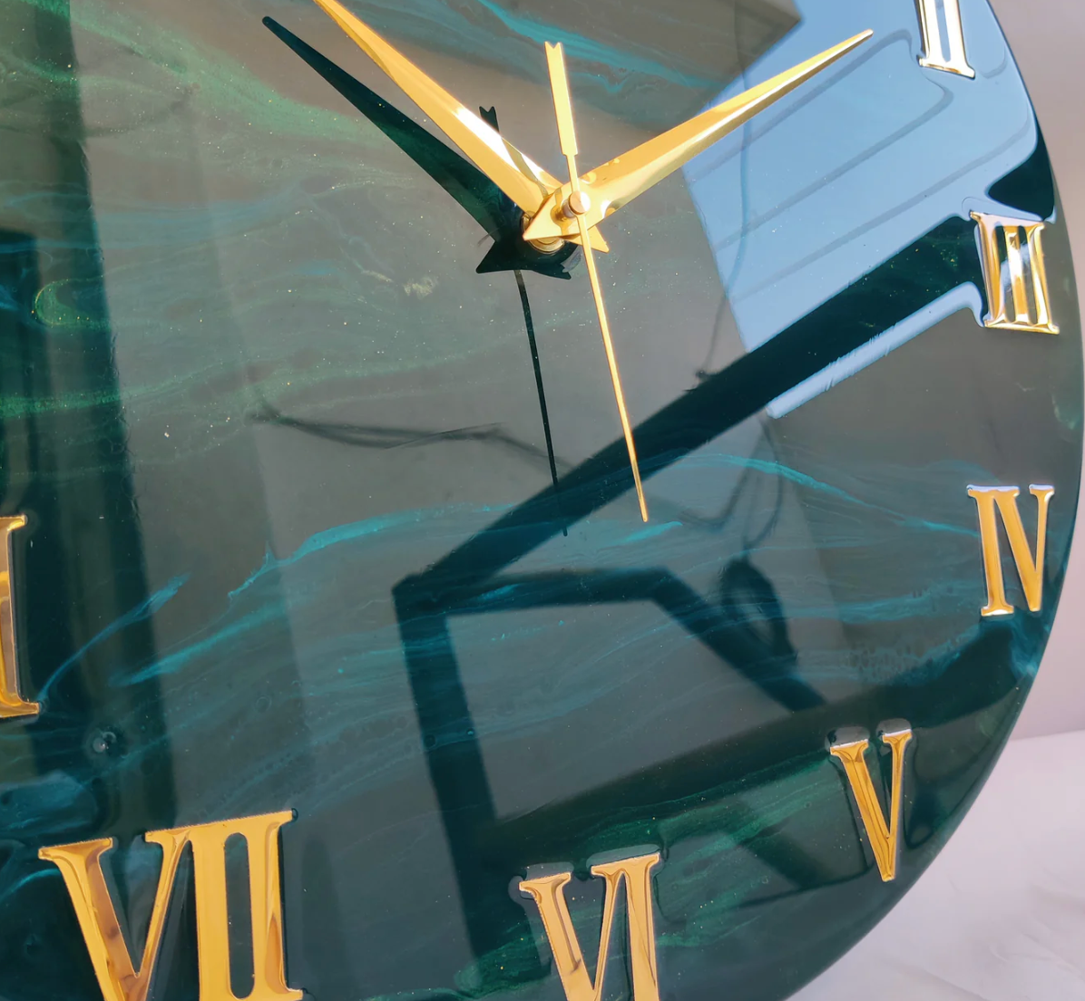 Jungle Green Luxury Resin Wall Clock